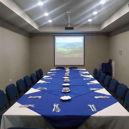 Best Western Santorin Ciudad Victoria Exterior photo