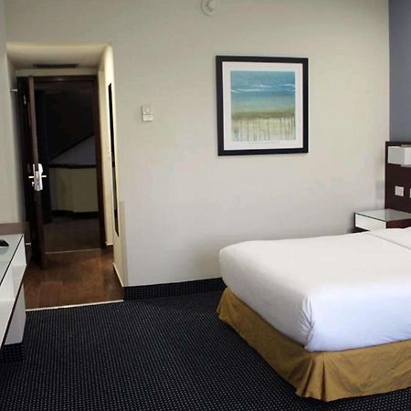 Best Western Santorin Ciudad Victoria Exterior photo