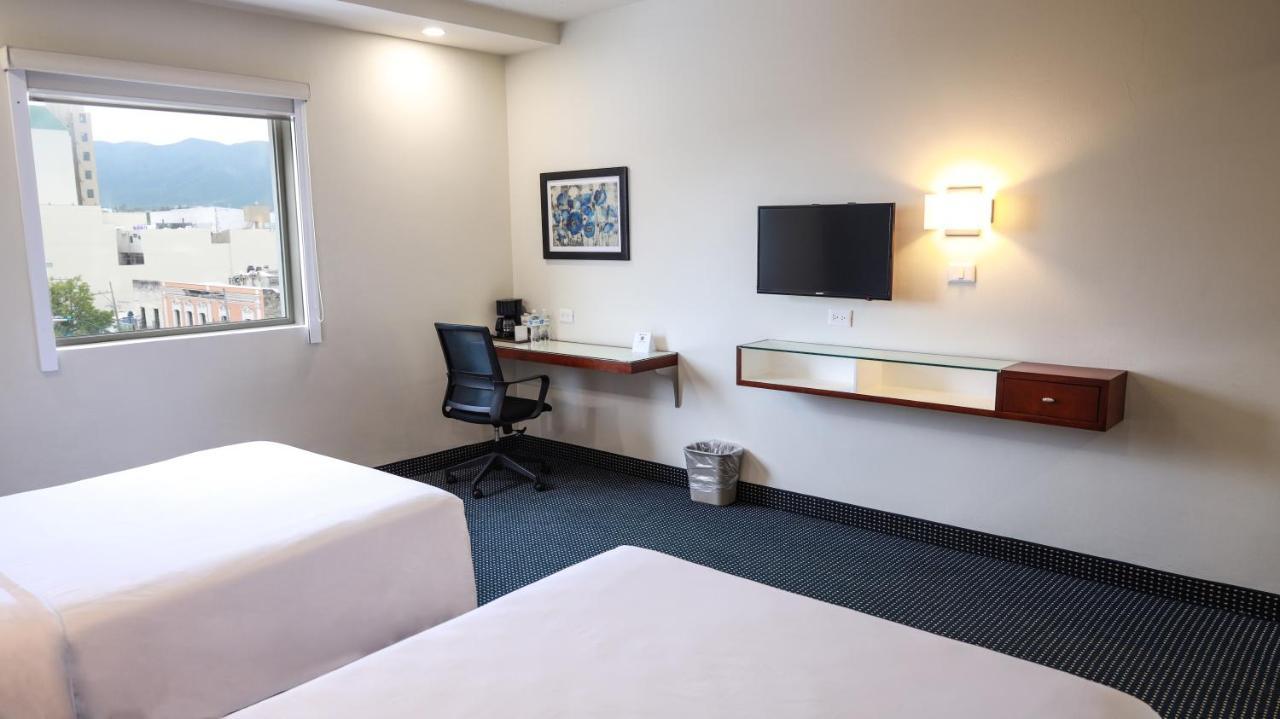 Best Western Santorin Ciudad Victoria Exterior photo