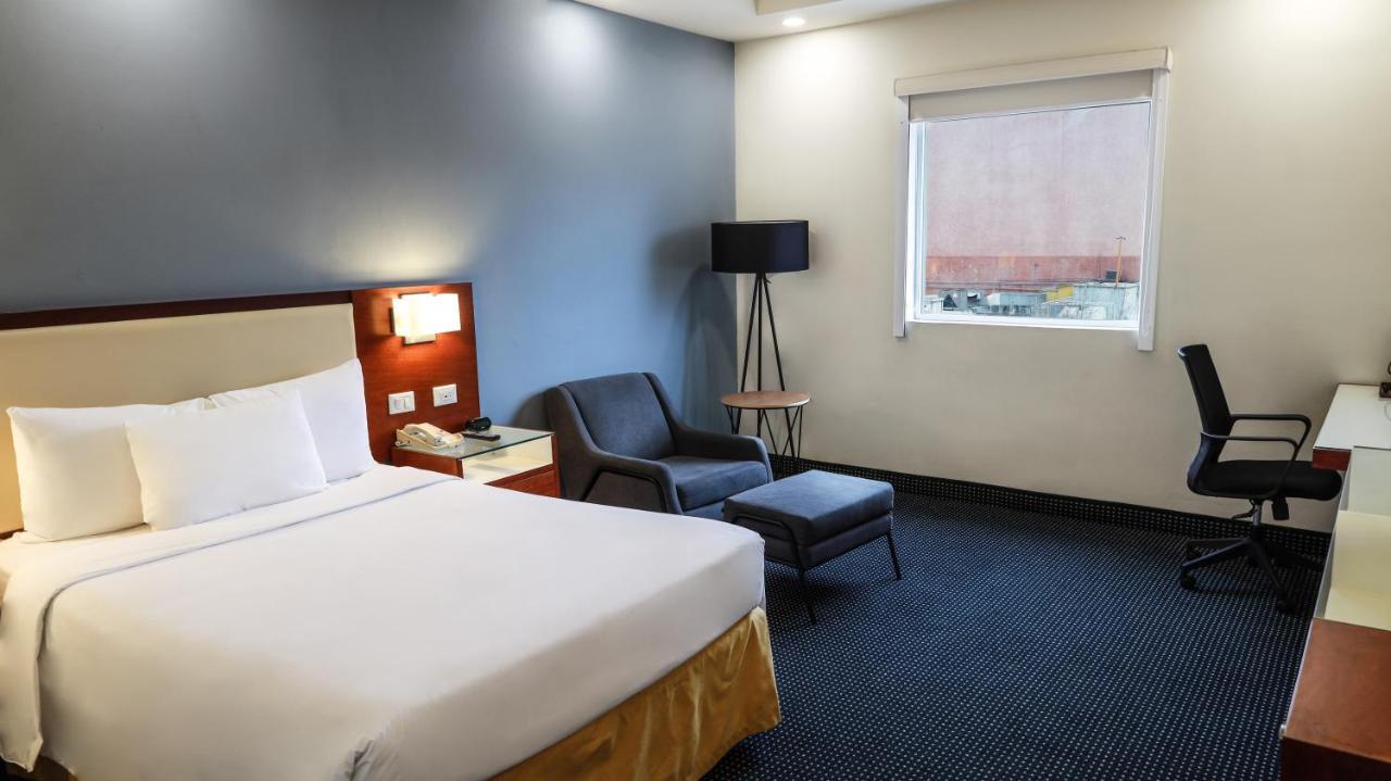 Best Western Santorin Ciudad Victoria Exterior photo