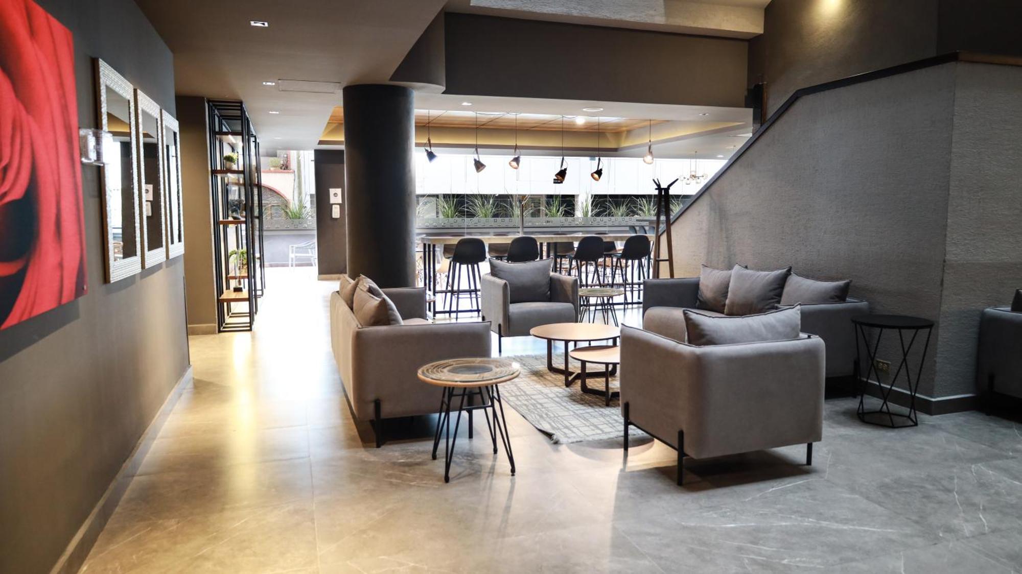Best Western Santorin Ciudad Victoria Exterior photo