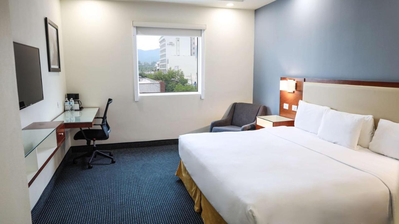 Best Western Santorin Ciudad Victoria Exterior photo