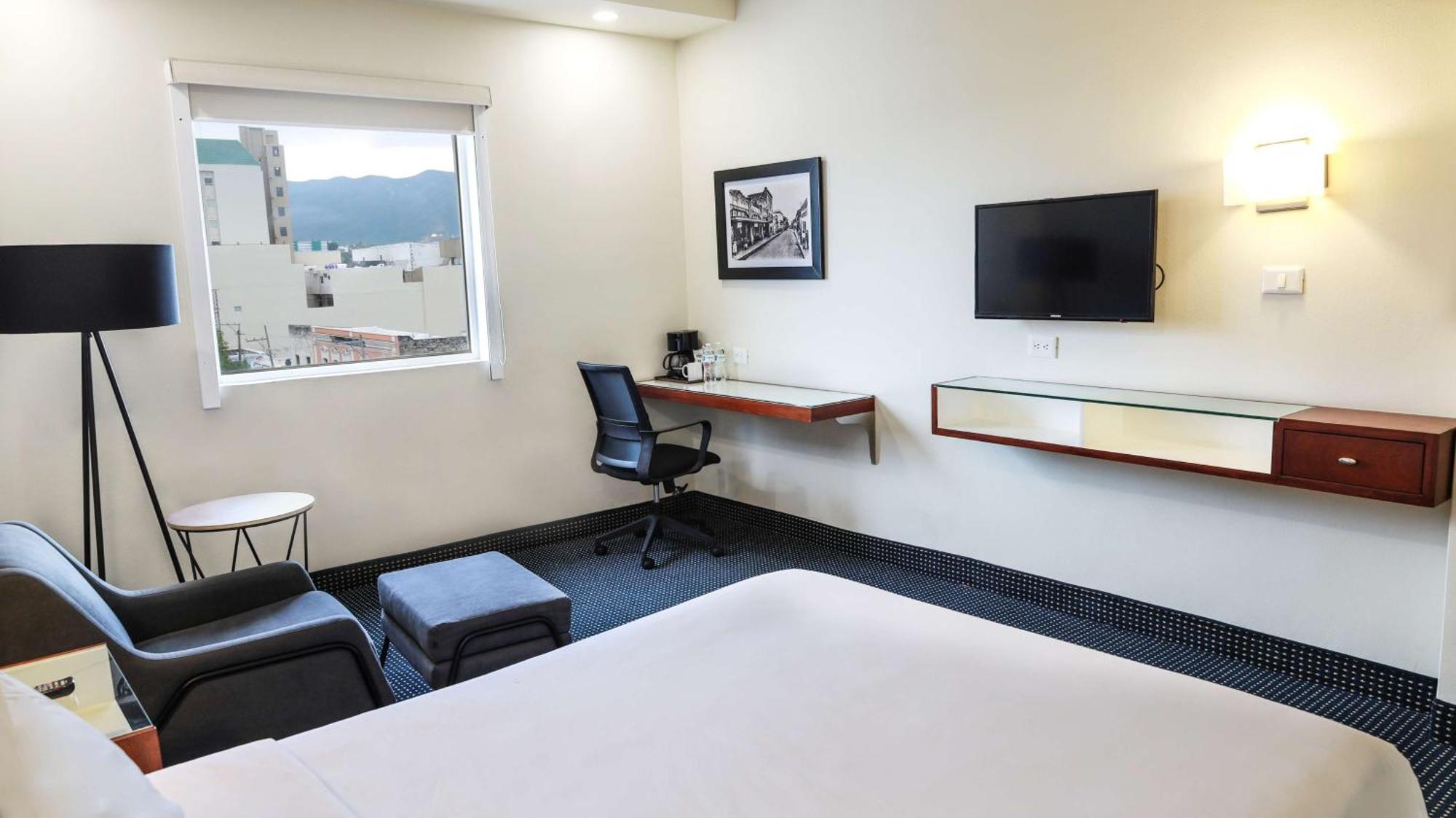 Best Western Santorin Ciudad Victoria Exterior photo