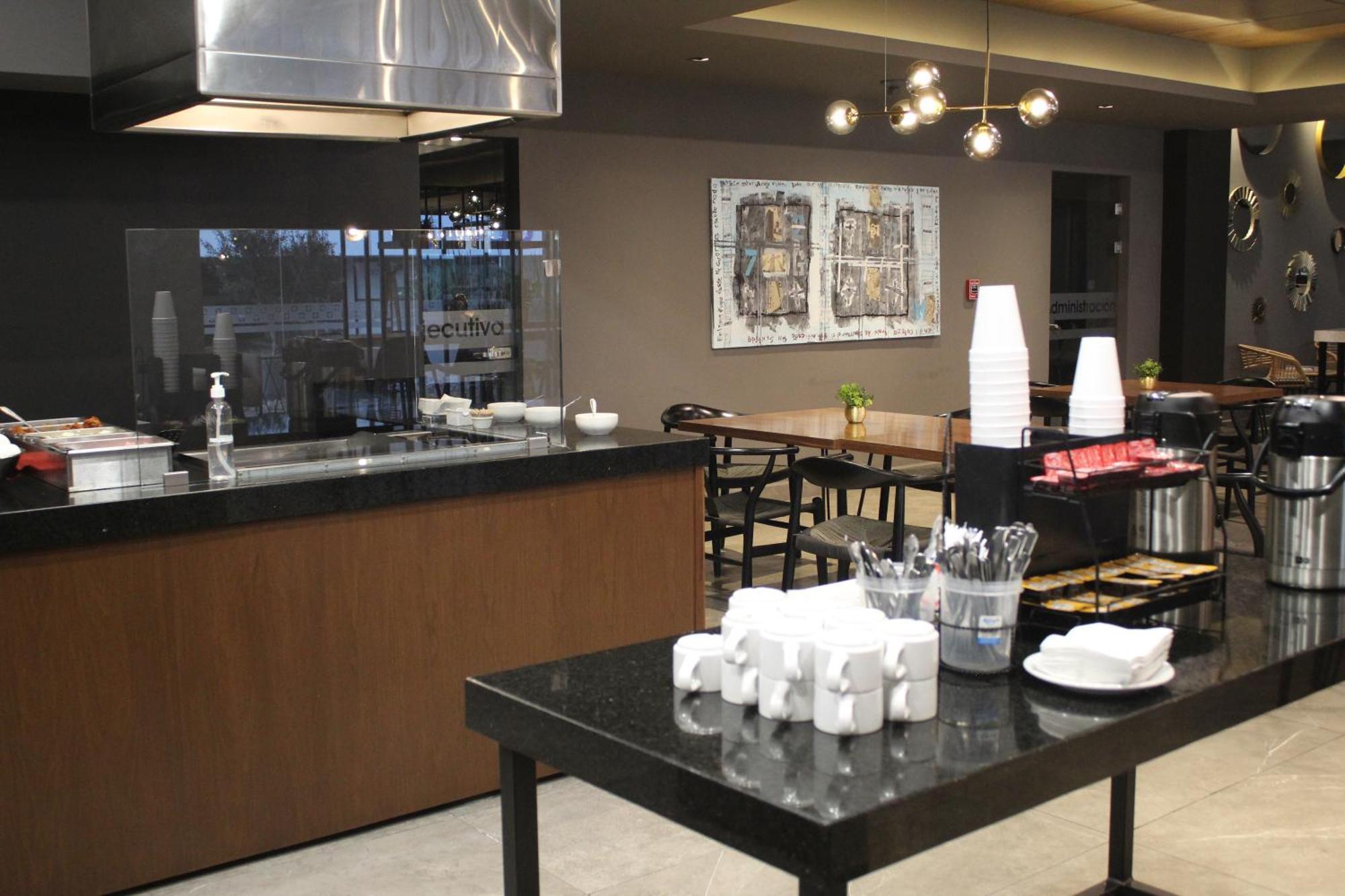 Best Western Santorin Ciudad Victoria Exterior photo